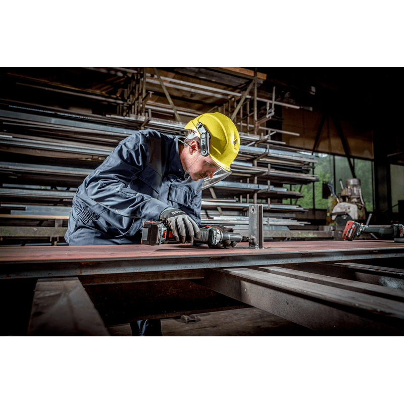 Metabo Akku-Geradschleifer GVB 18 LTX BL 11-28, 18 V (Solo) in zwei Ausführungen