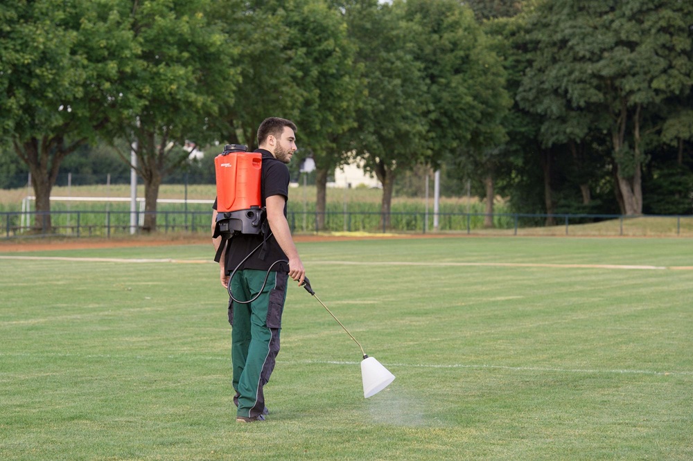 Birchmeier Akku-Rückensprühgerät REC 15, Füllmenge 15 l, 18 V in drei Ausführungen