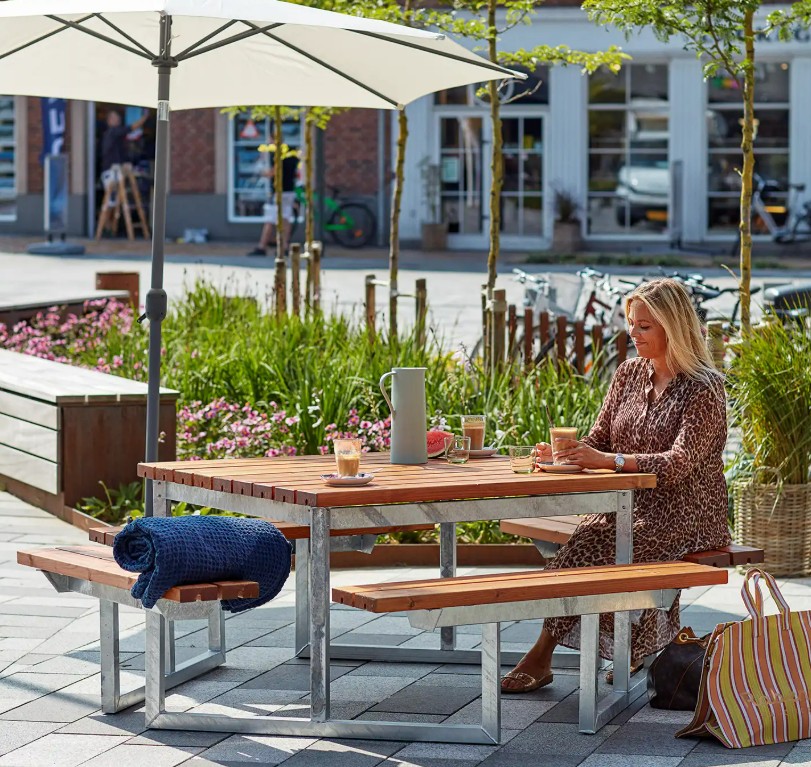 PLUS Twist Ensembles de mobilier de jardin, disponibles en plusieurs modèles