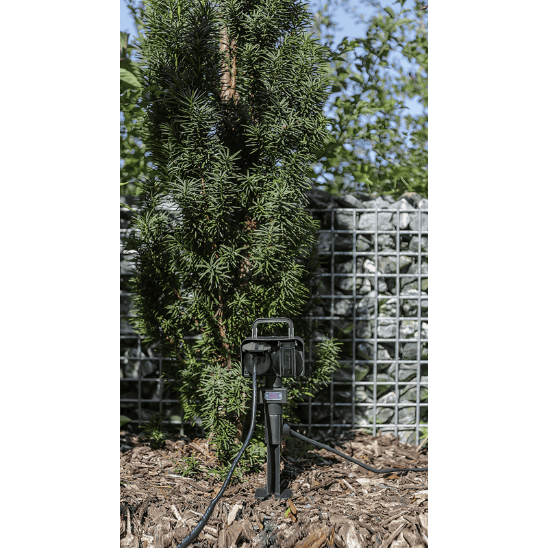 Steffen GardenLine Steckdosen-Erdpfahl 2 x T13 mit Überstromschutzschalter, 3 m, IP44
