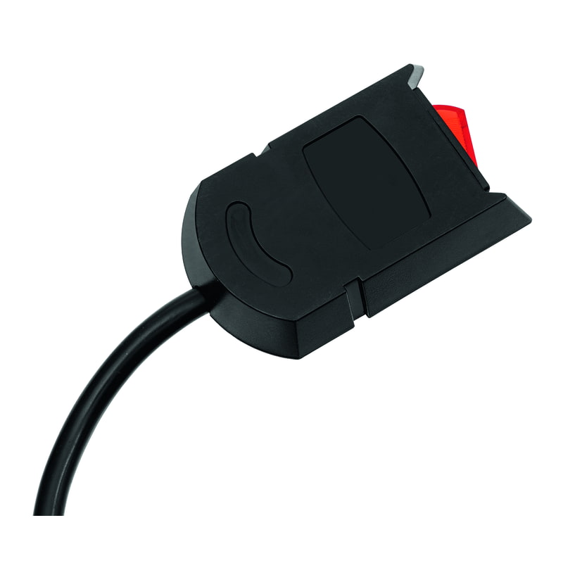Steffen Steckdosenleiste ALU MODULAR SILVER, 6 x T13, 10 A, IP20, 3 m Kabel mit externem Kabelschalter, silber/schwarz