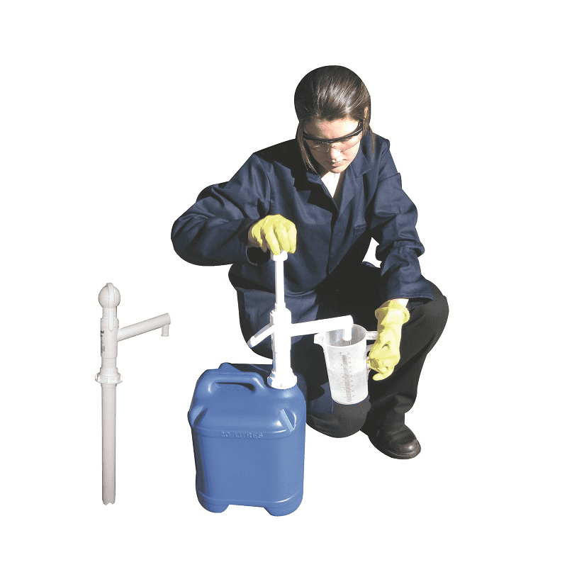 Handpumpe für Kanister bis 30 l, geeignet für Chemikalien und AdBlue®