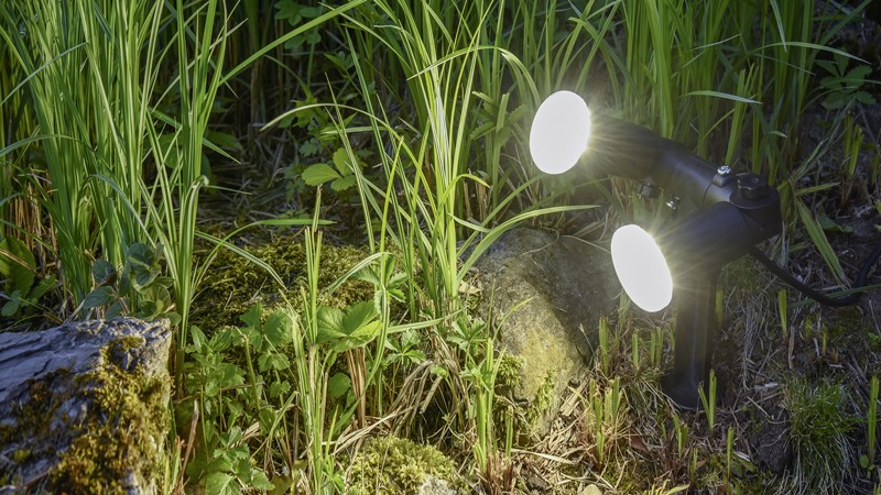 Steffen GardenLine Spot mit 2 x LED-Lampe 5W (10W), 800lm, 4000K, H05RN-F, 3 m Kabel