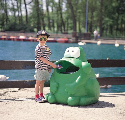 Poubelle - adaptée aux enfants, divers personnages animaliers