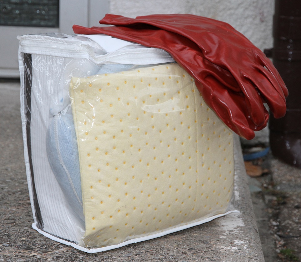 Cemsorb-Notfallset Agrar für Öl im Tragebeutel - hydrophob