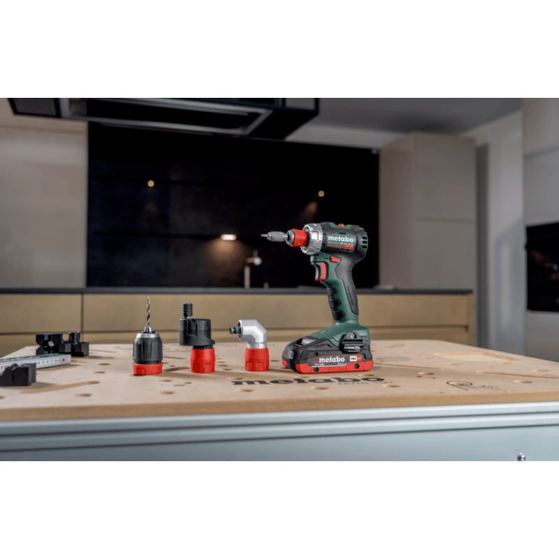 Metabo Akku-Bohrschrauber BS 18 L BL Q, 18 V, mit 2 x 2.0 Ah Li-POWER Akkus, Ladegerät SC 36 und metaBOX 145