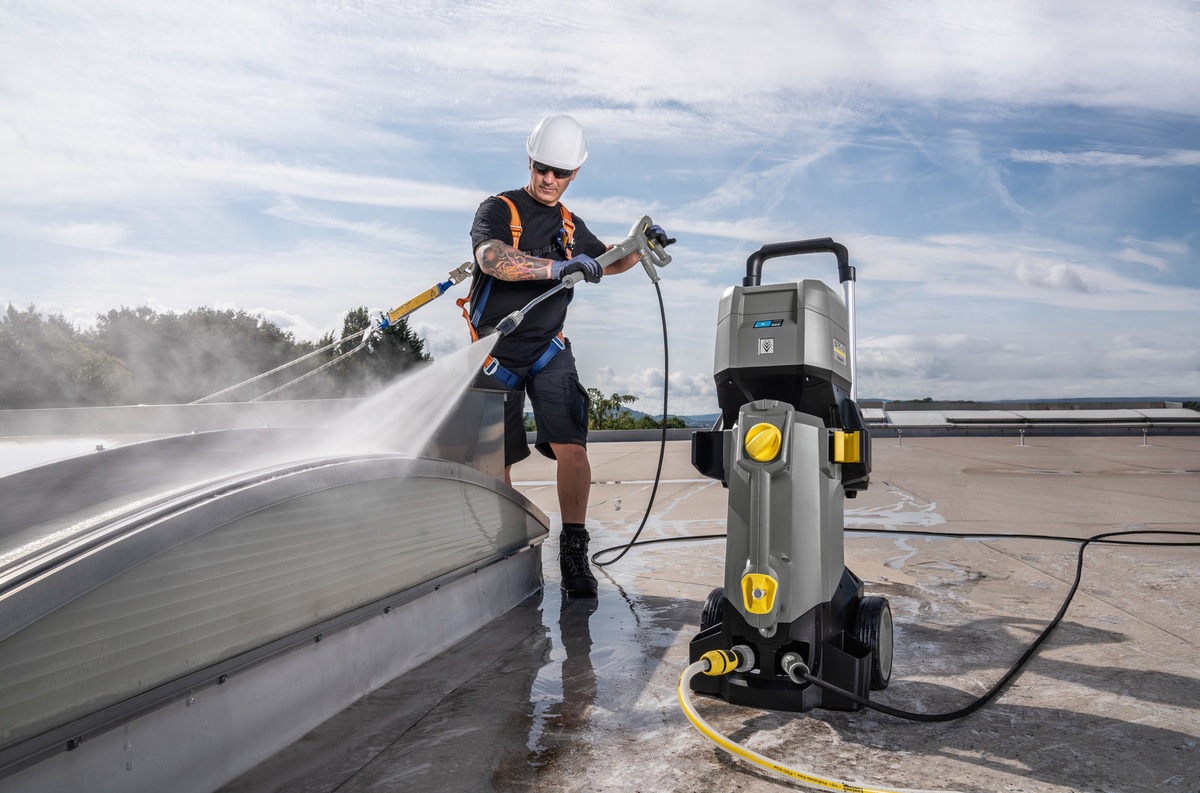 Kärcher Hochdruckreiniger HD 4/11 C Bp Pack Plus, mit 2x Akku (36 V / 7.5 Ah) und 2x Ladegerät