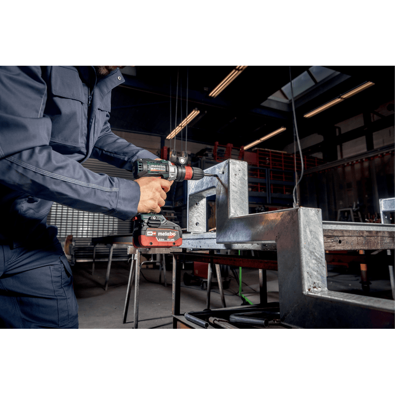 Metabo Akku-Gewindebohrer GB 18 LTX BL Q I, 18 V in zwei Ausführungen
