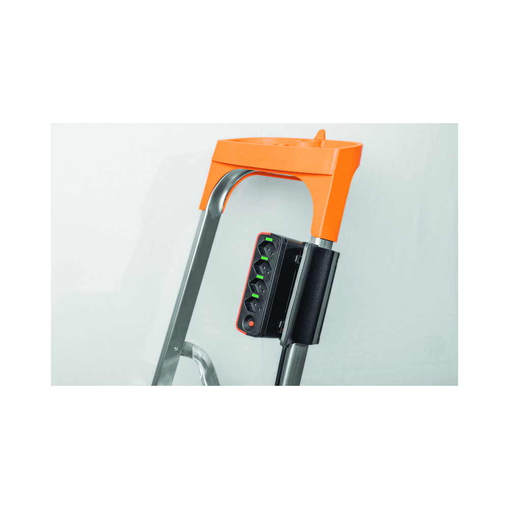 Steffen Steckdosenleiste CLIP, 4 x T13 Steckdosen, 10 A, IP20, 3 m Kabel, schwarz/orange