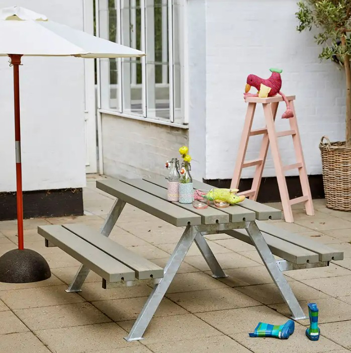 PLUS Alpha Ensemble de mobilier de jardin Junior, disponible en plusieurs modèles
