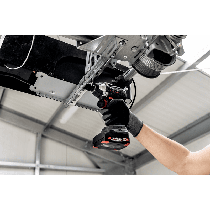 Metabo Akku-Schlagschrauber SSW 18 LT 300 BL, 18 V in zwei Ausführungen