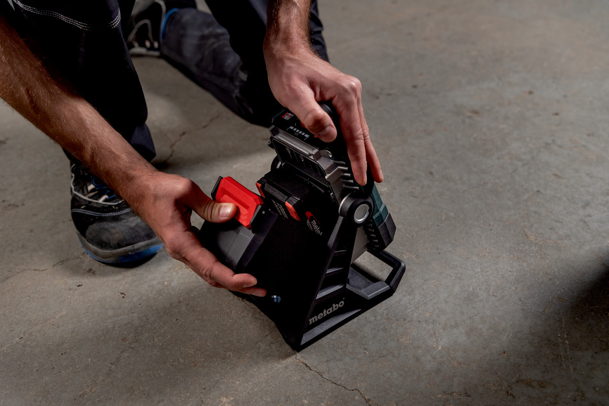 Metabo Akku-Baustrahler BSA 18 LED 4000, 18 V ohne Akku
