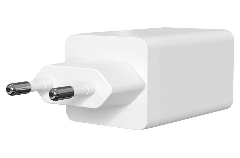 Steffen GaN Ladeadapter 67 W PD, 1 × USB-A + 2 × USB-C, weiss