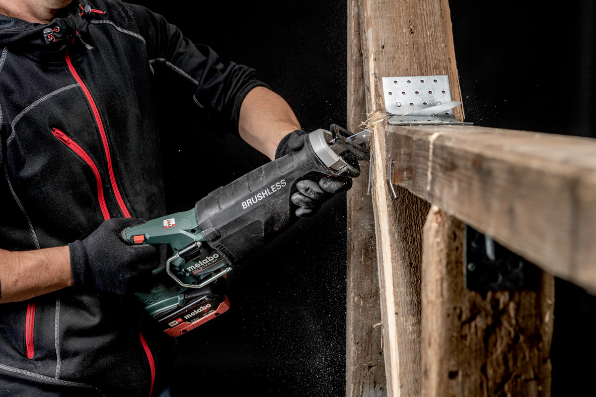 Metabo Akku-Säbelsäge SSEP 18 LTX BL MVT, 18 V in drei Ausführungen