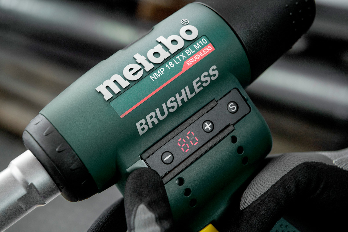 Metabo Riveteuse à inserts à batterie NMP 18 LTX BL M10, 18 V en trois versions