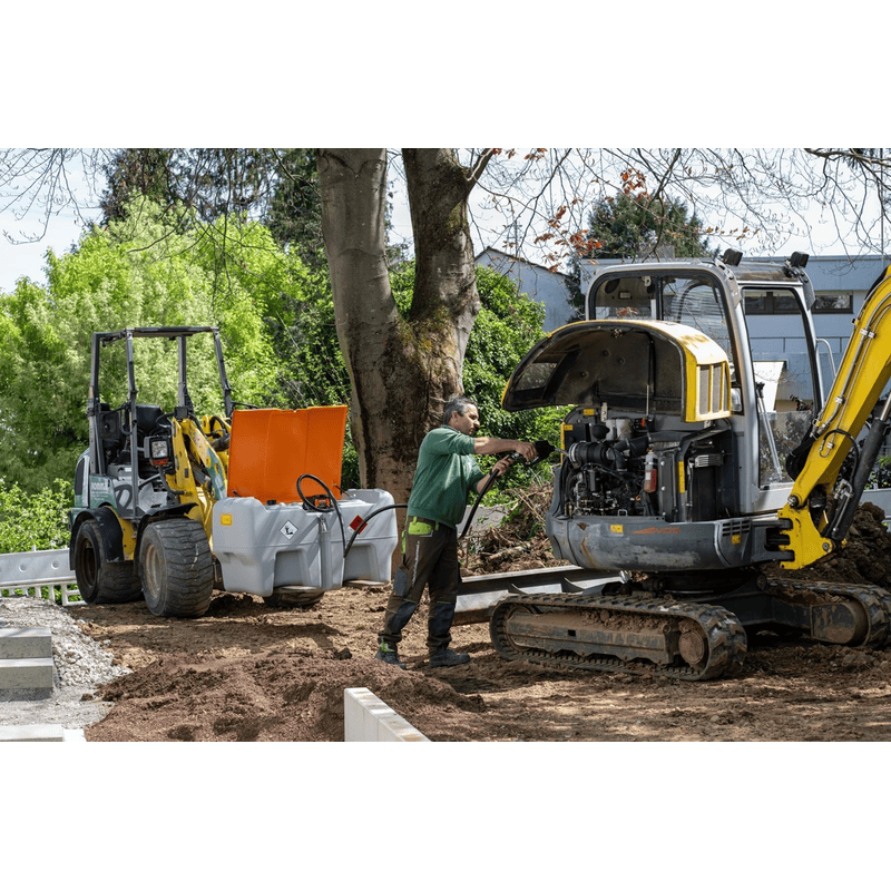 CEMO Dieseltankanlage DT-Mobil Easy „APready“ mit STIHL AP-Akkusystem, 440 Liter, Fördermenge 30 l/min, ohne Akku und Ladegerät